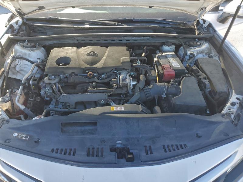 Фото 11 - TOYOTA CAMRY