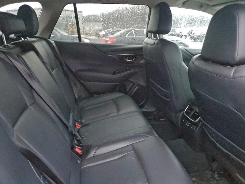 Фото 11 - SUBARU OUTBACK