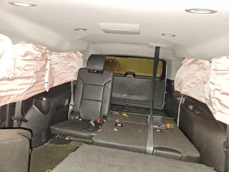 Фото 10 - GMC YUKON