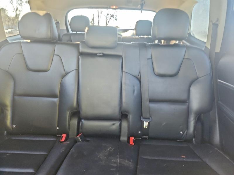 Фото 10 - KIA TELLURIDE