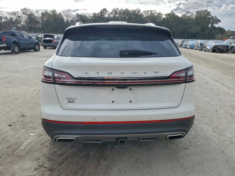 Фото 6 - LINCOLN NAUTILUS