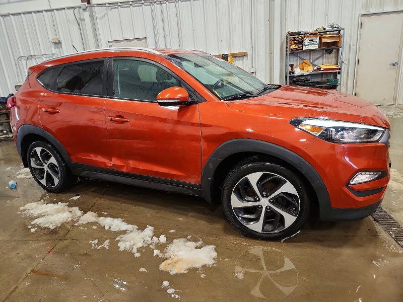 Фото 4 - HYUNDAI TUCSON