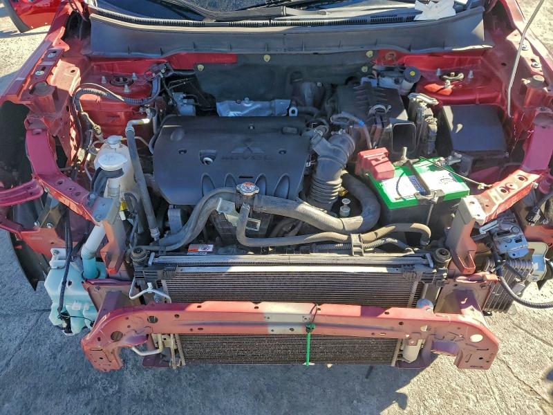 Фото 12 - MITSUBISHI OUTLANDER