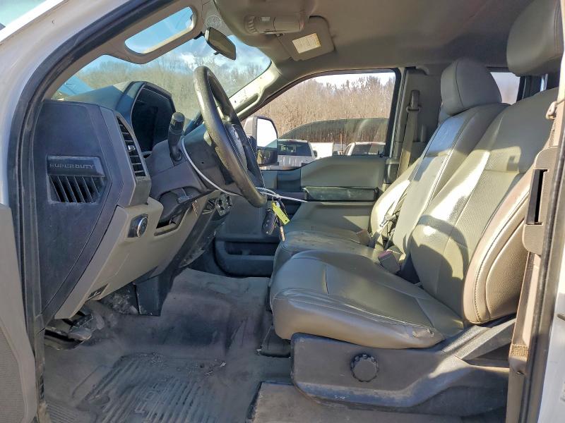 FORD F250 2018 VIN 1FD7X2B60JEB91409