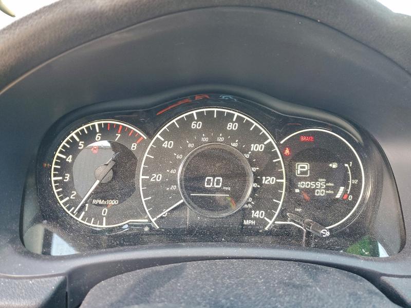 Фото 9 - NISSAN VERSA