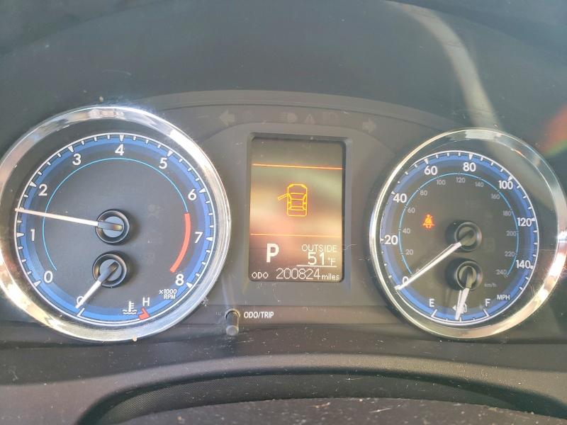 Фото 9 - TOYOTA COROLLA