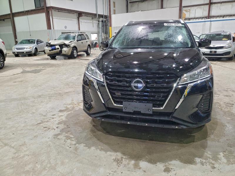 Фото 5 - NISSAN KICKS