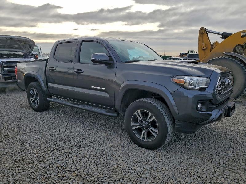 Фото 4 - TOYOTA TACOMA