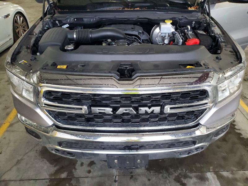 Фото 11 - RAM 1500