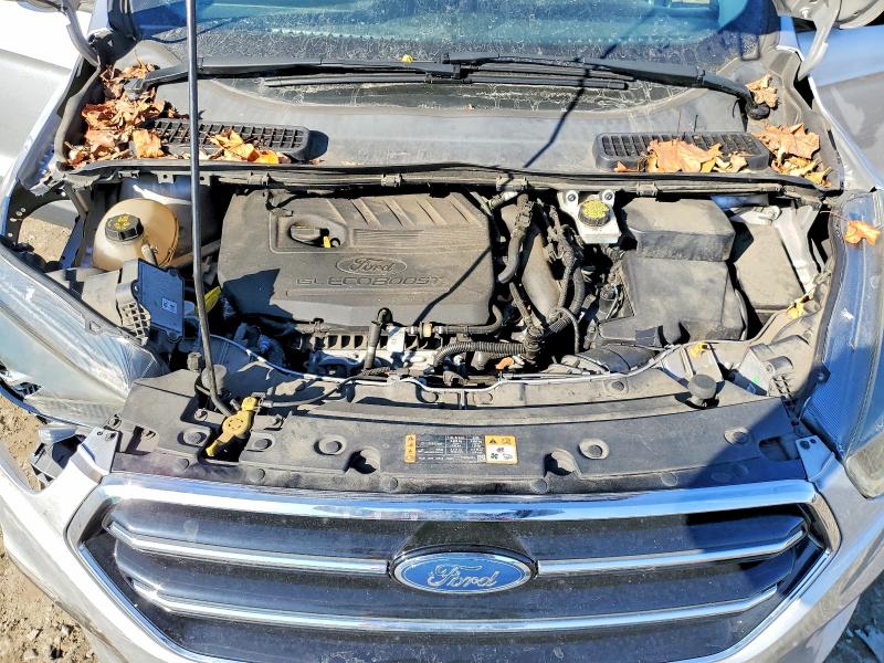 Фото 12 - FORD ESCAPE