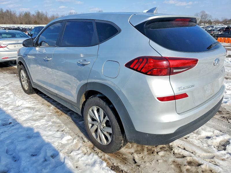 Фото 2 - HYUNDAI TUCSON