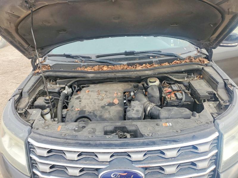 Фото 12 - FORD EXPLORER