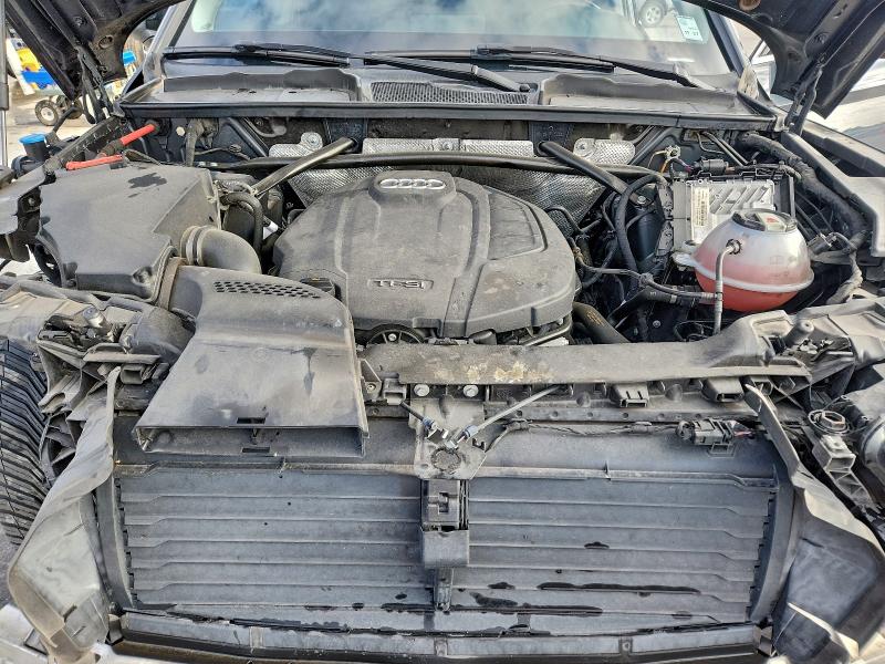 Фото 12 - AUDI Q5