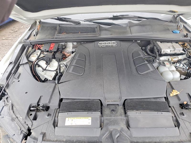 Фото 12 - AUDI Q7