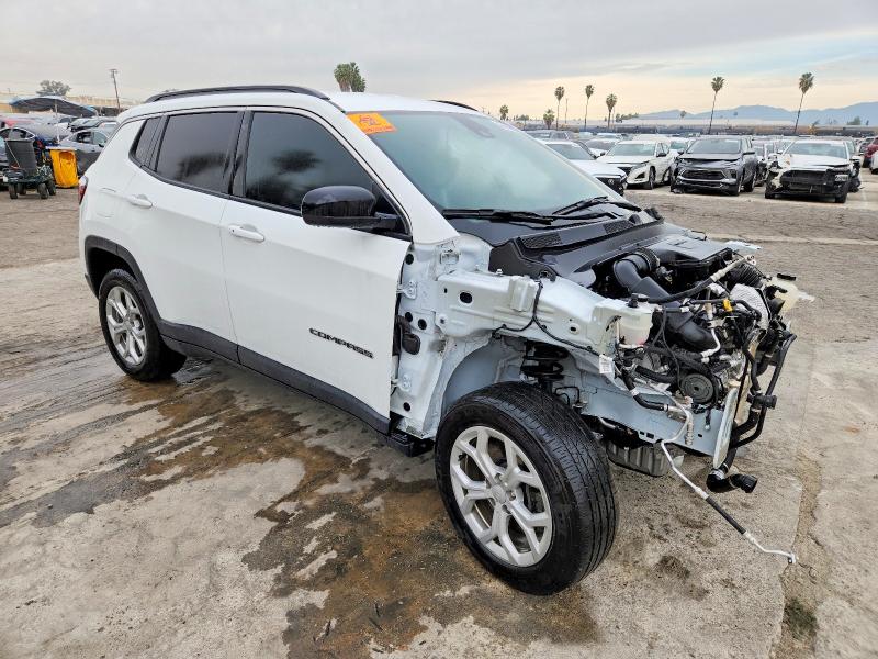 Фото 4 - JEEP COMPASS