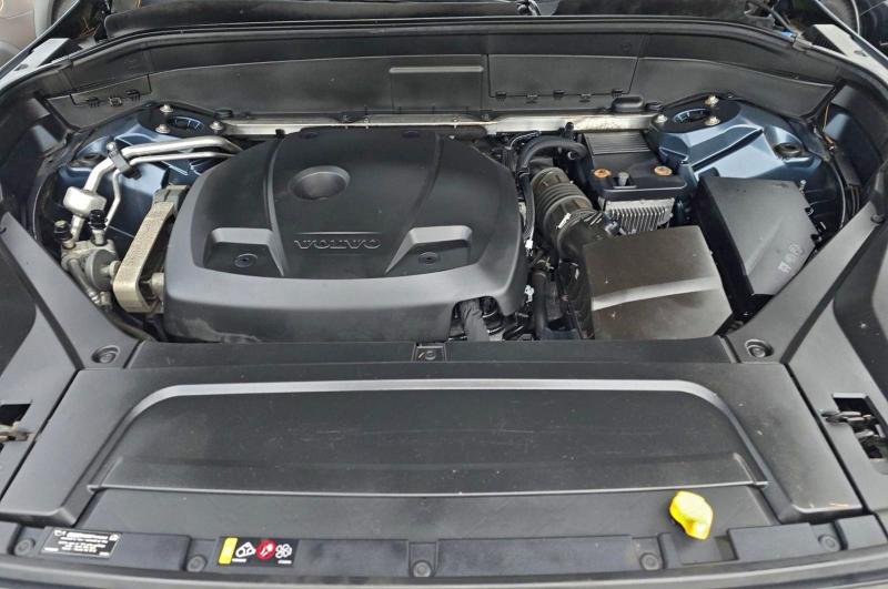 Фото 7 - VOLVO XC90