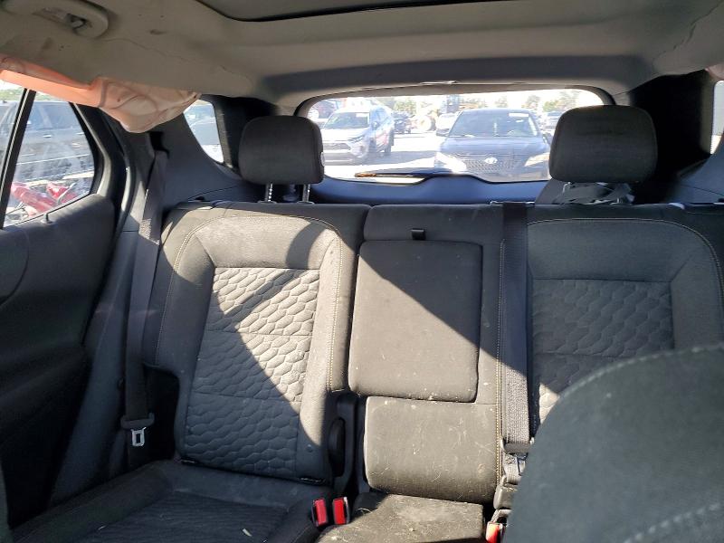 Фото 10 - CHEVROLET EQUINOX