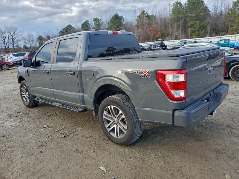 Фото 2 - FORD F-150