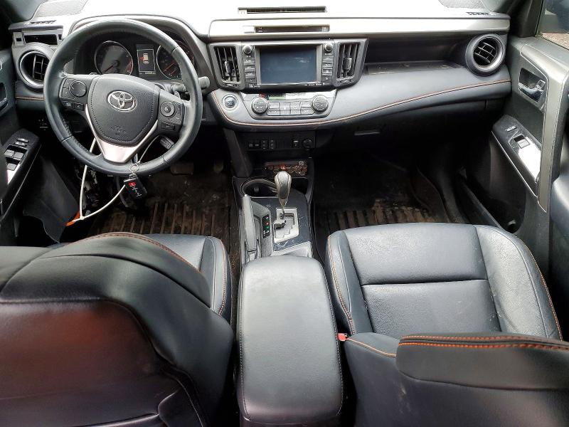 Фото 8 - TOYOTA RAV4