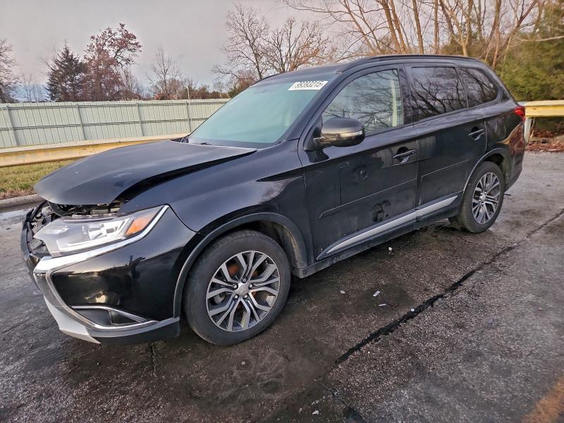 Фото 1 - MITSUBISHI OUTLANDER