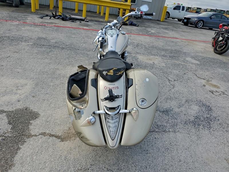 YAMAHA XV1900 A 2012