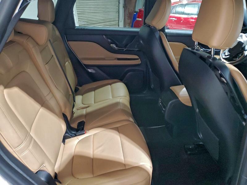 Фото 11 - LINCOLN CORSAIR