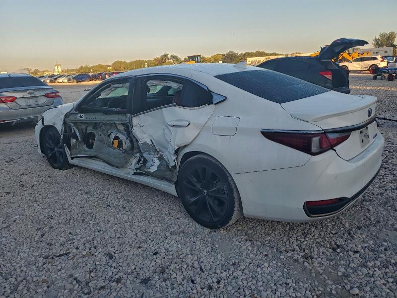 LEXUS ES300 2022 VIN 58AGA1C18NU018918