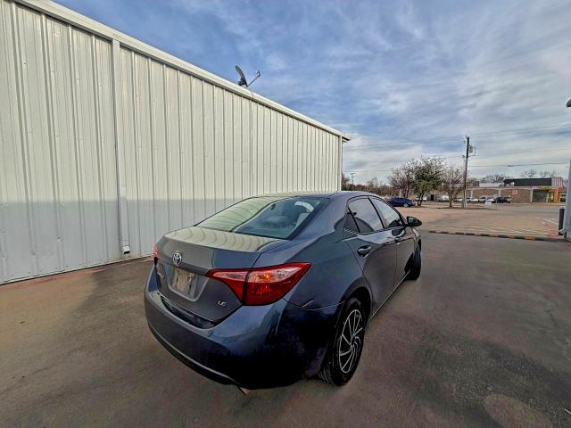 Фото 4 - TOYOTA COROLLA