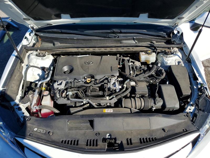 Фото 11 - TOYOTA CAMRY