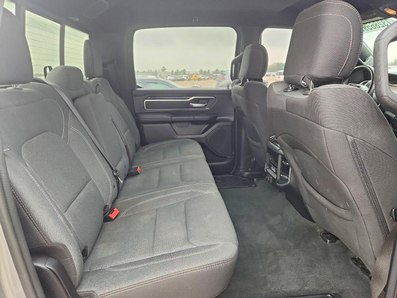 Фото 10 - RAM 1500