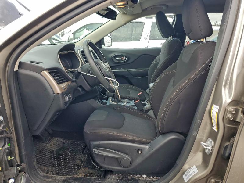 Фото 7 - JEEP GRAND CHER