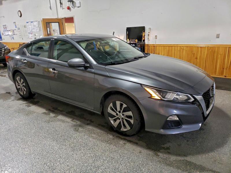 Фото 4 - NISSAN ALTIMA