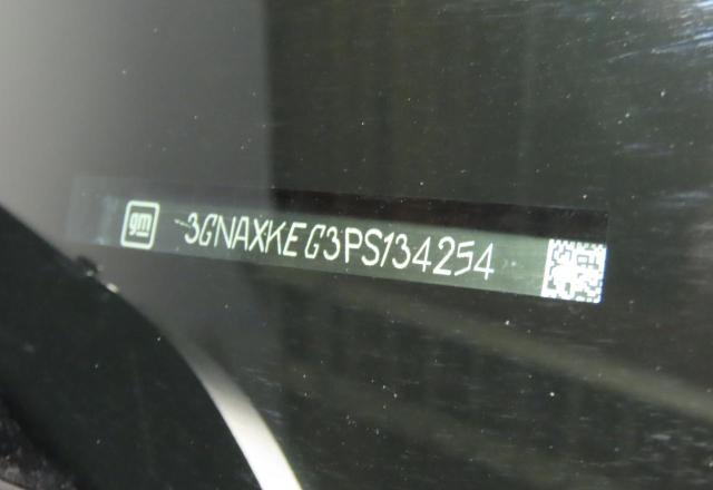 Фото 10 - CHEVROLET EQUINOX