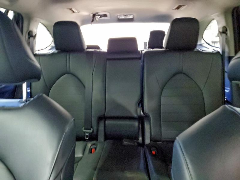 Фото 10 - TOYOTA HIGHLANDER