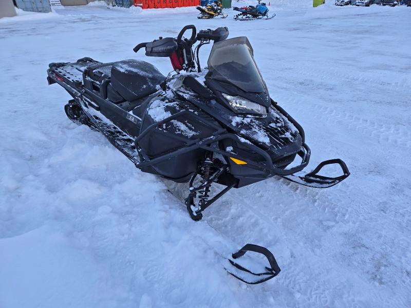2022 SKI-DOO EXPEDITION