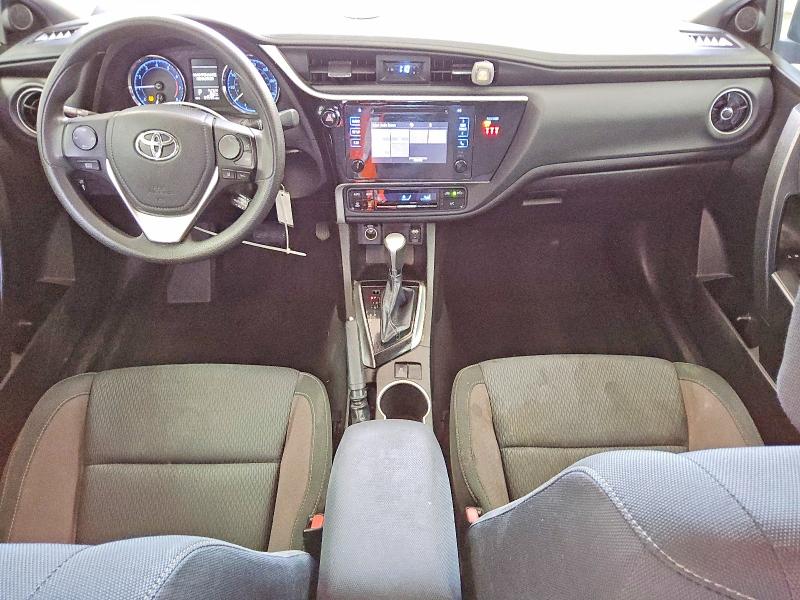 Фото 8 - TOYOTA COROLLA