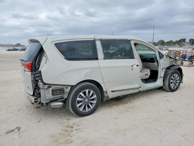 Фото 3 - CHRYSLER PACIFICA