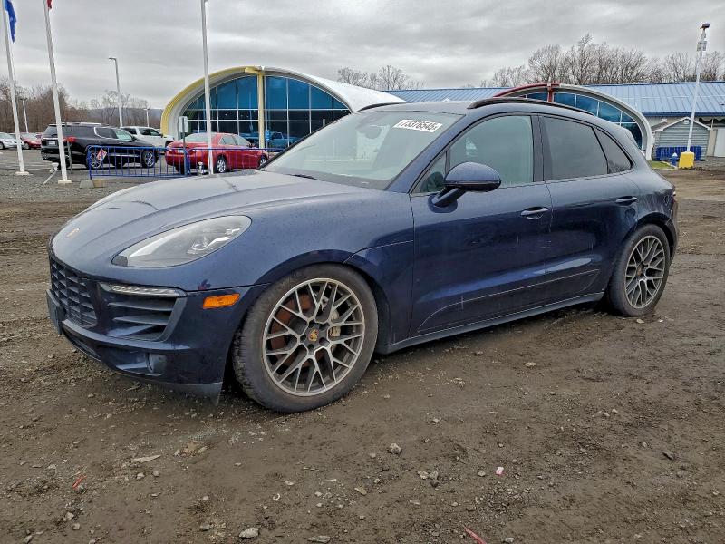Фото 1 - PORSCHE MACAN