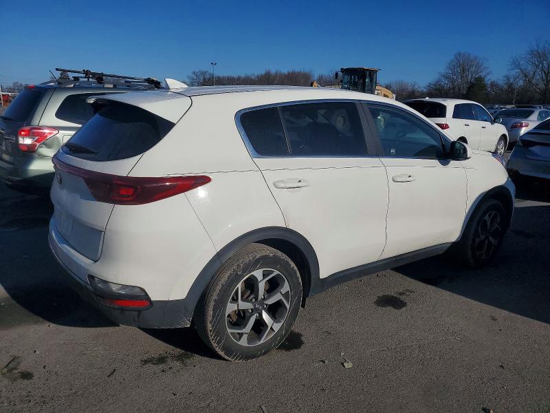 Фото 3 - KIA SPORTAGE