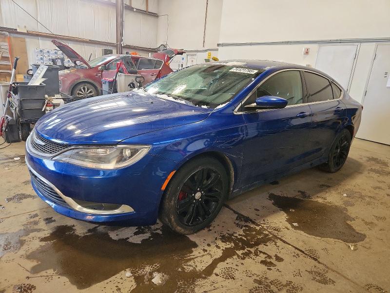 Фото 1 - CHRYSLER 200