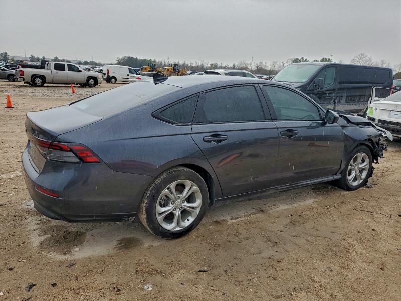 Фото 3 - HONDA ACCORD