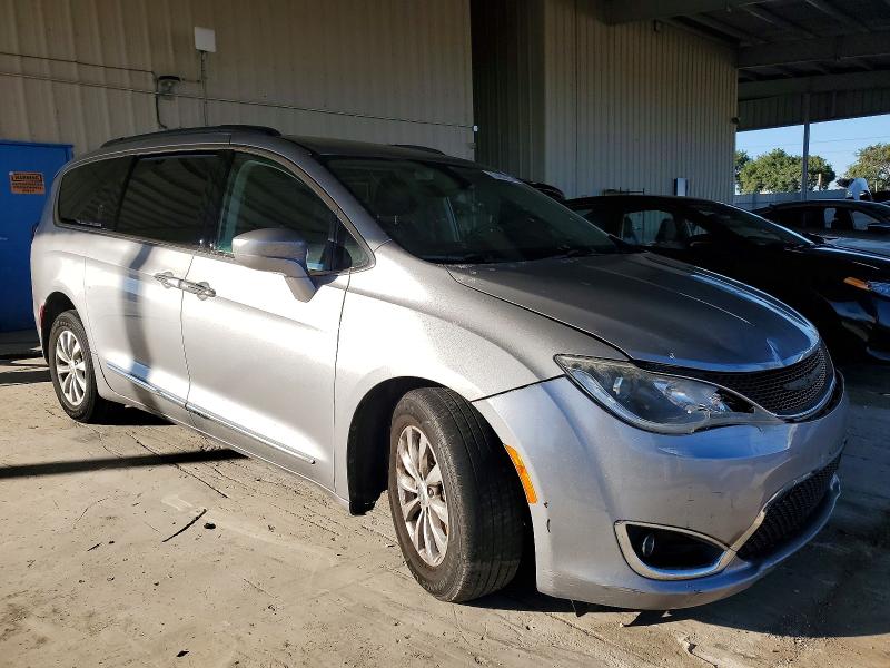 Фото 4 - CHRYSLER PACIFICA