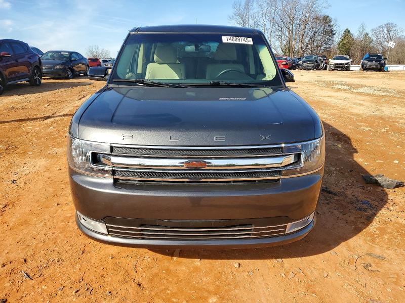 Фото 5 - FORD FLEX