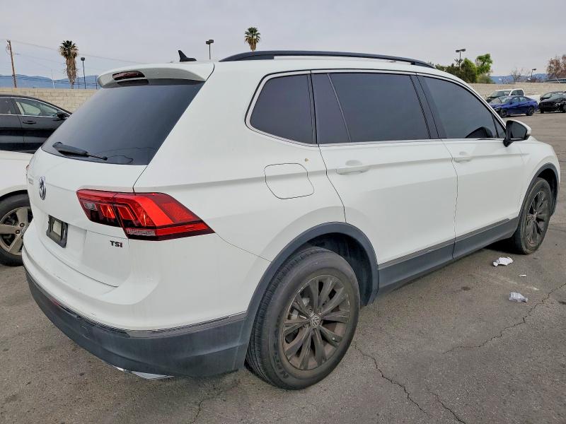 Фото 3 - VOLKSWAGEN TIGUAN