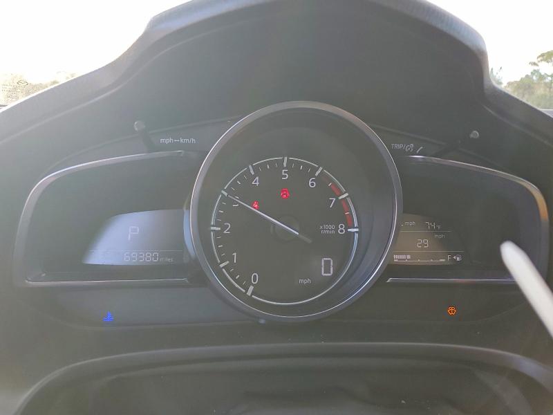 Фото 9 - MAZDA 3