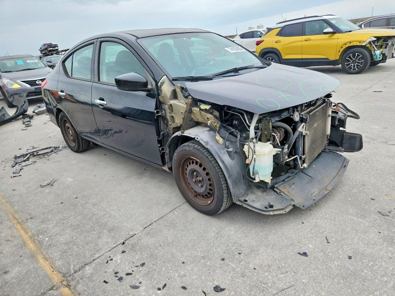 Фото 4 - NISSAN VERSA