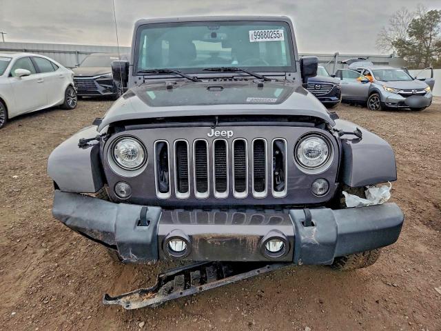 Фото 5 - JEEP WRANGLER