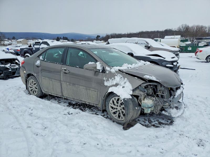 Фото 4 - TOYOTA COROLLA