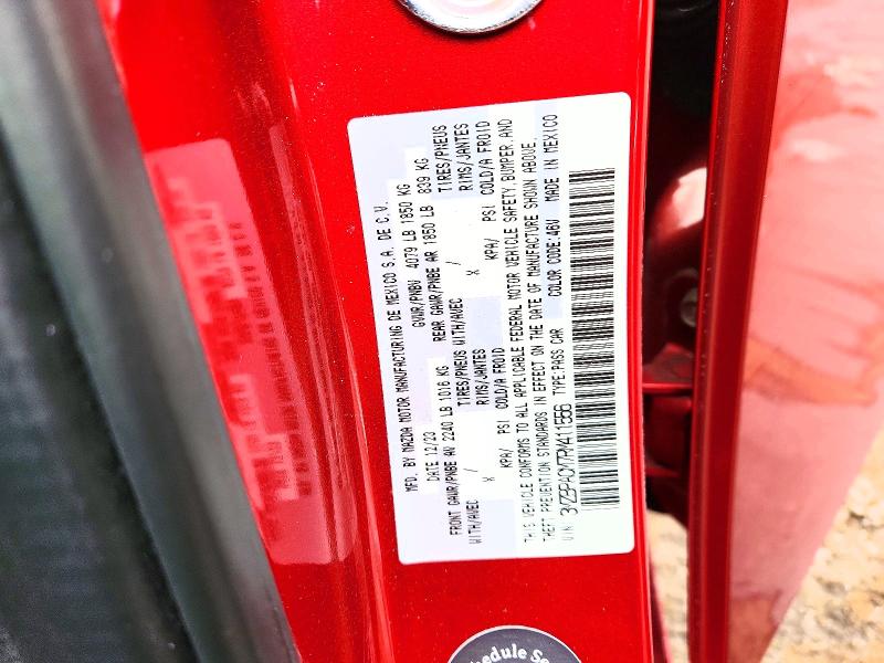 Фото 13 - MAZDA 3