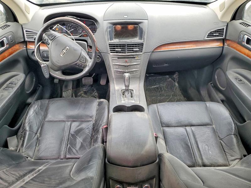 Фото 8 - LINCOLN MKT